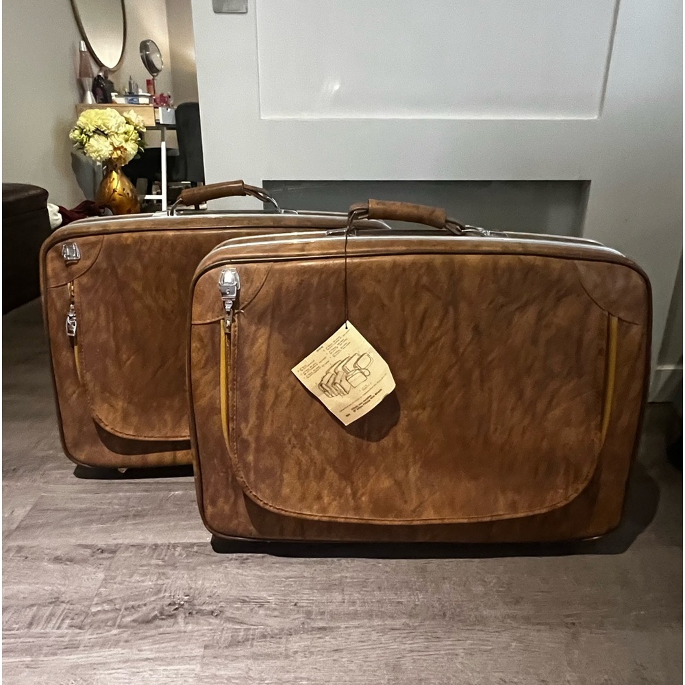 Vintage Brown Leather Jetliner suitcases with original tags!